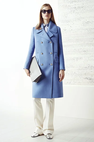 Look 10